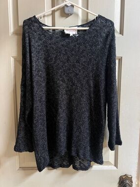Vince Camuto Black Metallic Thread Knit Long Sleeve Top